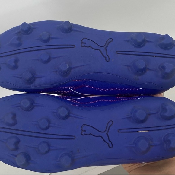 Puma Kids Blue and Red Soccer Sneakers - Picture 4 of 4